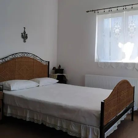 度假居 Fiorela Maisonette 萨米