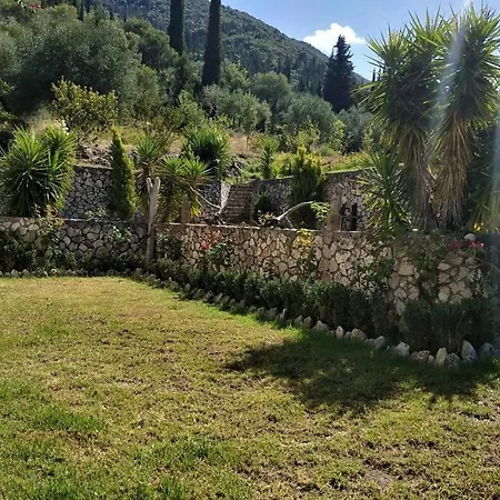 Fiorela Maisonette 度假居